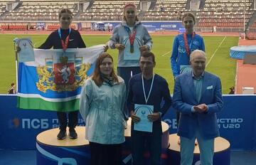 Спортсмены УОР №1 достойно представили Свердловскую область на Первенстве России по легкой атлетике в Казани