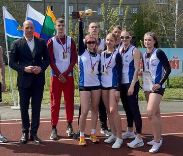 Команда Училища одержала победу в  легкоатлетической эстафете, посвященной 79-й годовщине Великой победы