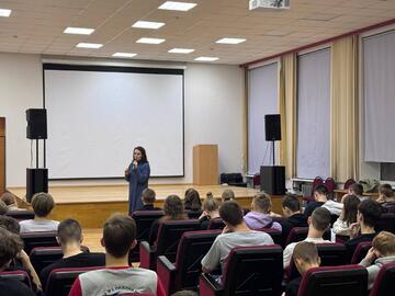 Психологическое благополучие - ключ к успеху: лекция для воспитанников училища