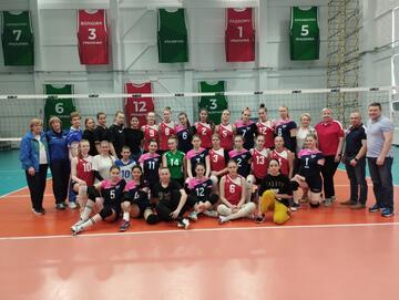 Товарищеская встреча по волейболу между командами ГАПОУ СО 