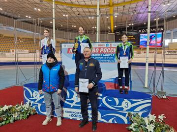 Нечаева Диана стала победителем первенства России по конькобежному спорту