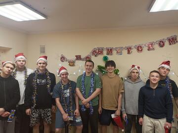 Праздничные моменты: спортсмены встречают Новый год