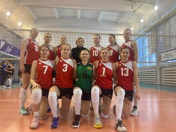 Спортсменки  УОР №1 заняли  3 место на Первенстве УрФО по волейболу.