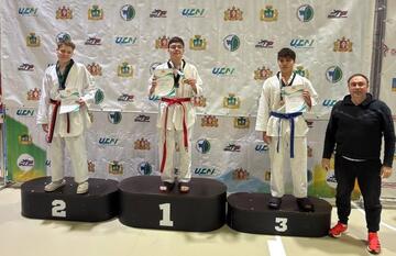 Отличные результаты наших тхэквондистов на первенстве Свердловской области