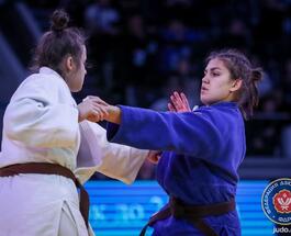 WhatsApp Image 2022-11-25 at 16.53.32.jpeg