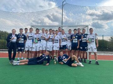 Победа на Первенстве России по хоккею на траве