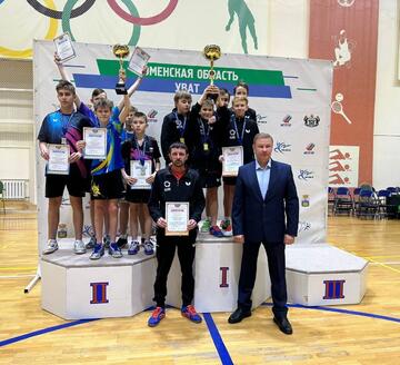 Наши теннисисты привезли награды всех достоинств с Первенства Урфо